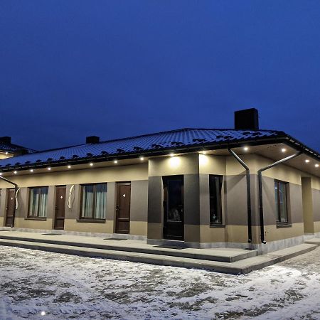 Karavan Hotel Bila Krynytsya  Ngoại thất bức ảnh