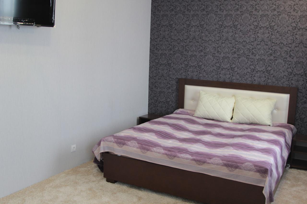 Karavan Hotel Bila Krynytsya  Ngoại thất bức ảnh