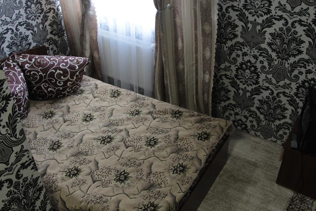 Karavan Hotel Bila Krynytsya  Ngoại thất bức ảnh