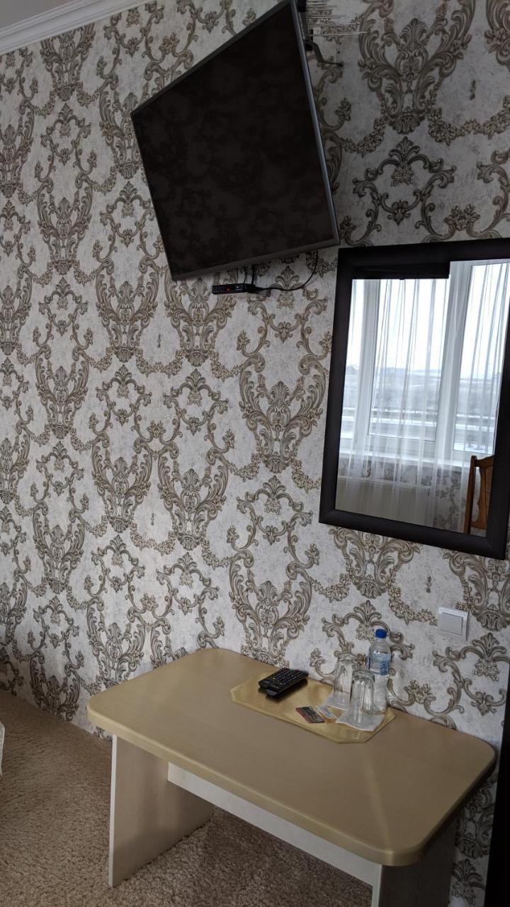 Karavan Hotel Bila Krynytsya  Ngoại thất bức ảnh