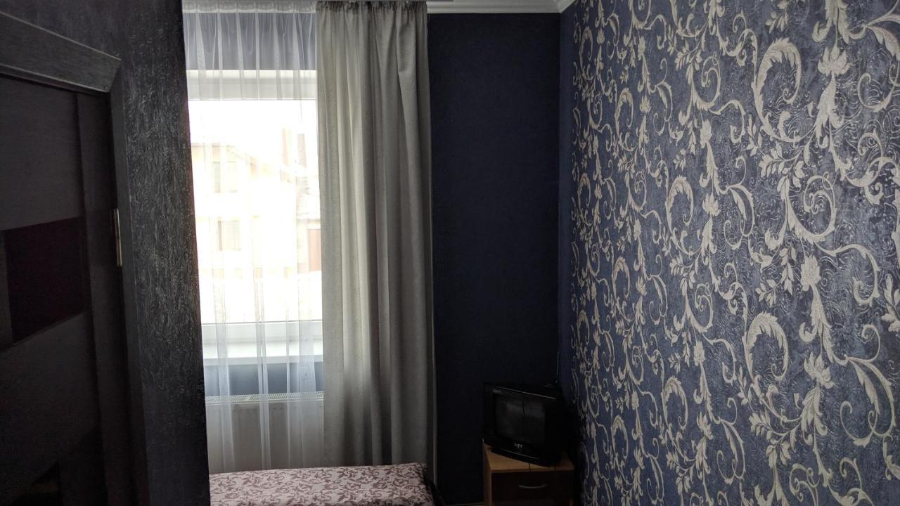 Karavan Hotel Bila Krynytsya  Ngoại thất bức ảnh