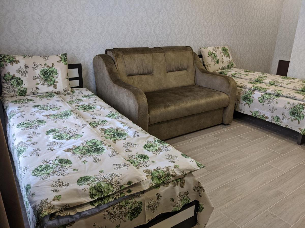Karavan Hotel Bila Krynytsya  Ngoại thất bức ảnh